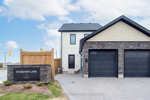27 Stonehart Lane, Barrie, ON, L4M7E8 | Card Image