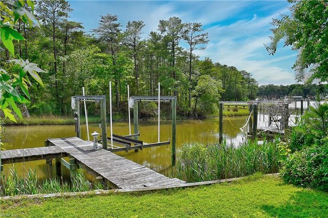 boat lift | Image 12