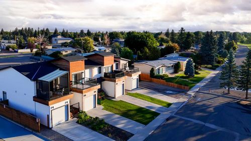 4-2829 Lakeview Drive S, Lethbridge, AB, T1K3G2 | Card Image