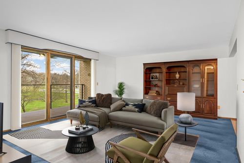 203-4370 Brookside Ct, Edina, MN, 55436-1440 | Card Image