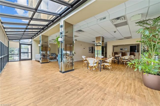 UNIT-906 - 1101 N Elm St, House other with 2 bedrooms, 2 bathrooms and null parking in Greensboro NC | Image 7