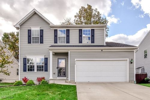 1958 S Ashwood Ln, Painesville, OH, 44077-6167 | Card Image