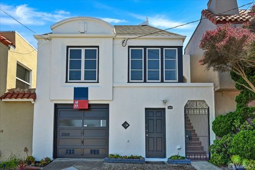 2824 36th Ave, San Francisco, CA, 94116-2821 | Card Image