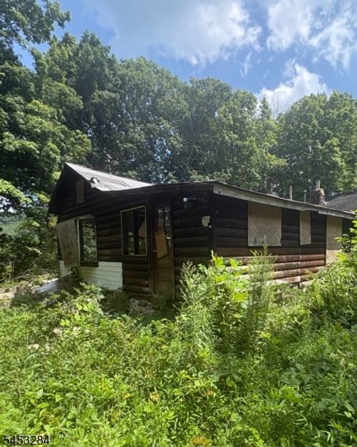10 Flat Bush Rd, Sussex, NJ, 07461-5417 | Card Image