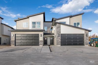 622/624 Cheri Ct., Home with 6 bedrooms, 6 bathrooms and 6 parking in Kimberly ID | Image 1