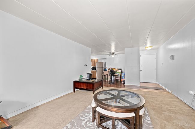 APT-1E - 18361 Glen Oak Ave, Condo with 2 bedrooms, 1 bathrooms and 1 parking in Lansing IL | Image 9