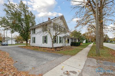 307 Main Street, House other with 3 bedrooms, 2 bathrooms and 2 parking in Genoa OH | Image 2