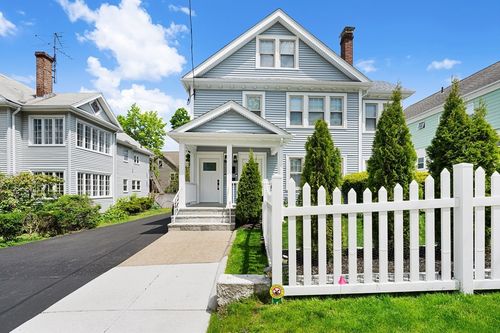 126-126 White St, Belmont, MA, 02478-4916 | Card Image