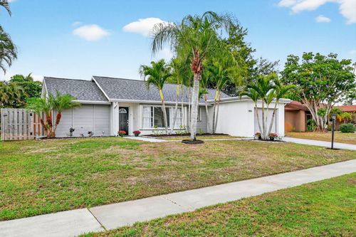8186 Chatuga Ct, Lake Worth, FL, 33467-5504 | Card Image