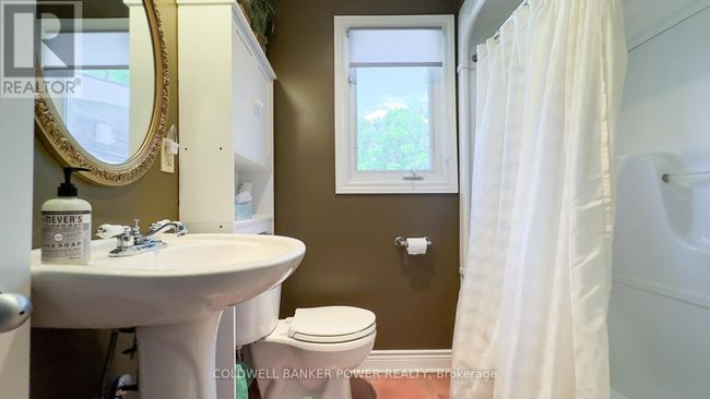 84 Grand Ave, House other with 4 bedrooms, 4 bathrooms and 6 parking in London ON | Image 29