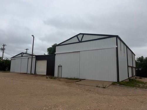 323 W 26th St, San Angelo, TX, 76903-2823 | Card Image