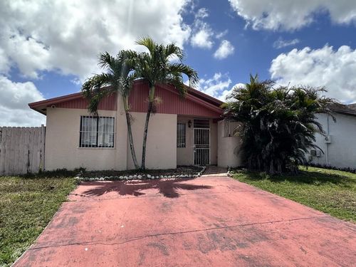 5084 Nw 195th Ln, Miami Gardens, FL, 33055-2071 | Card Image
