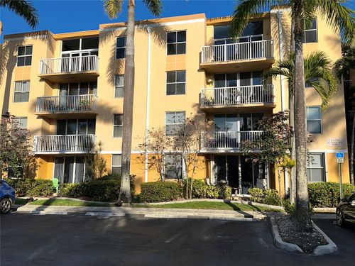 107-1450 Se 3rd Ave, Dania Beach, FL, 33004-5505 | Card Image