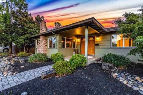 4329 Guilford Ave, Livermore, CA, 94550-5013 | Card Image