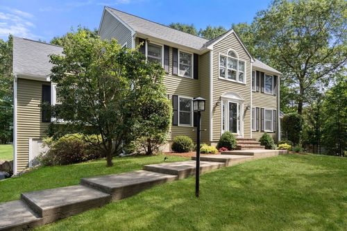 77 Azalea Rd, Sharon, MA, 02067-3213 | Card Image