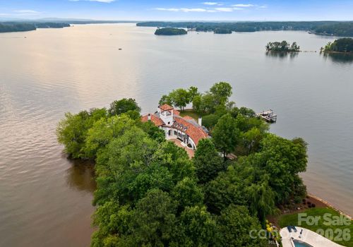 173 Rehoboth Ln, Mooresville, NC, 28117-6711 | Card Image