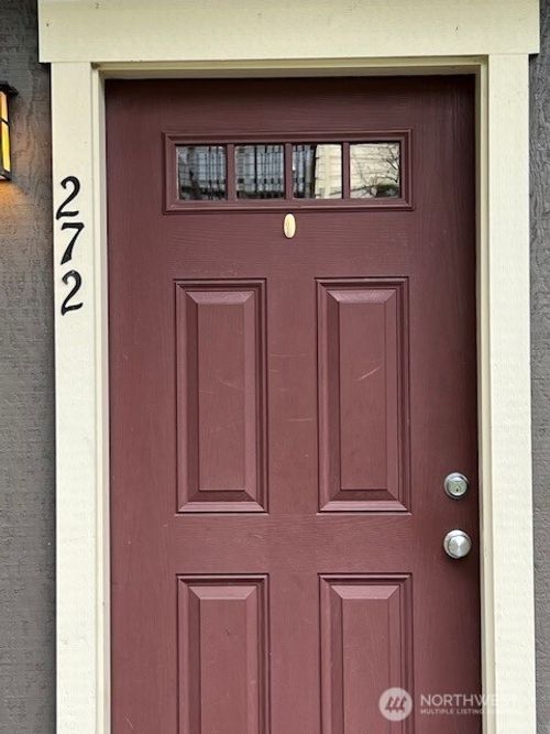 272-266 Ericksen Ave Ne, Bainbridge Island, WA, 98110-1856 | Card Image