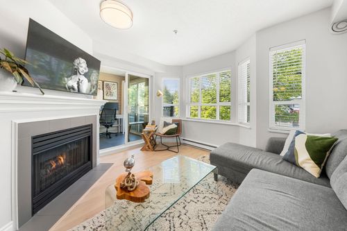 249-2565 W Broadway, Vancouver, BC, V6K2E9 | Card Image