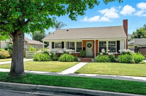5322 E Flagstone St, Long Beach, CA, 90808-3415 | Card Image