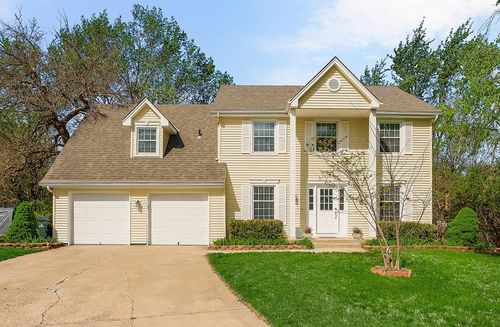 16109 W 150th St, Olathe, KS, 66062-2670 | Card Image