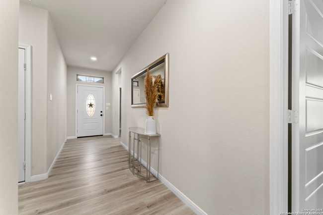 UNIT-2 - 16851 Griffin Rd, House other with 5 bedrooms, 2 bathrooms and null parking in Atascosa TX | Image 9