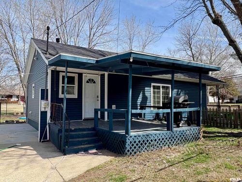 710 S Maple Street, Cambria, IL, 62915 | Card Image