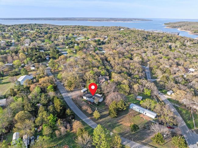 216 Mill Creek Meadow Rd, House other with 3 bedrooms, 2 bathrooms and null parking in Pottsboro TX | Image 7