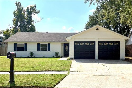 1724 Lafitte St, La Place, LA, 70068-2743 | Card Image