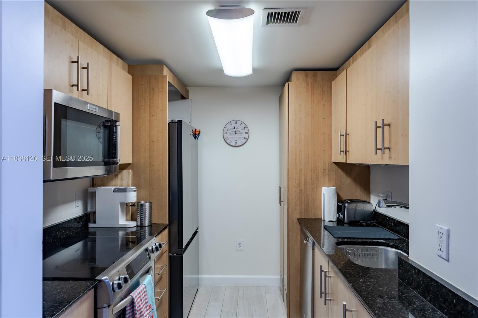 Residential in Bal Harbour 5
