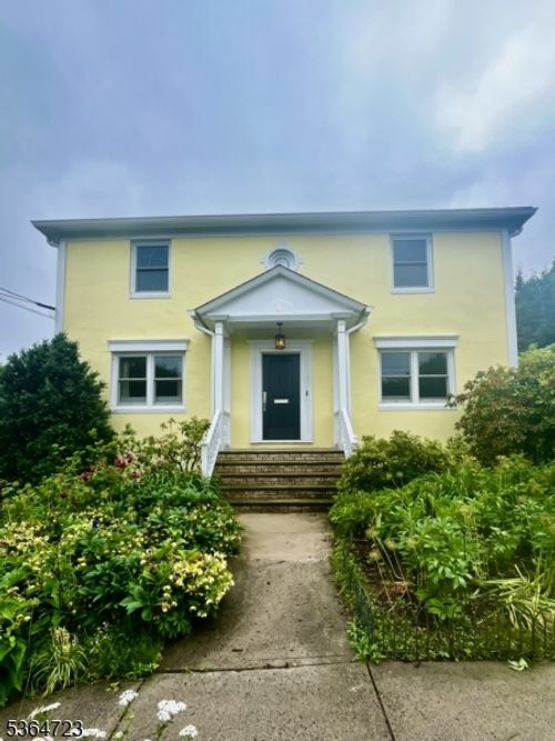 2-4 John St, Summit, NJ, 07901-3938 | Card Image