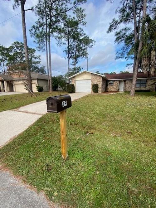 19 Woodston Ln, Palm Coast, FL, 32164-7999 | Card Image