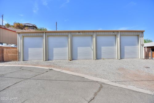 31335 Commercial Dr, Parker, AZ, 85344-7809 | Card Image