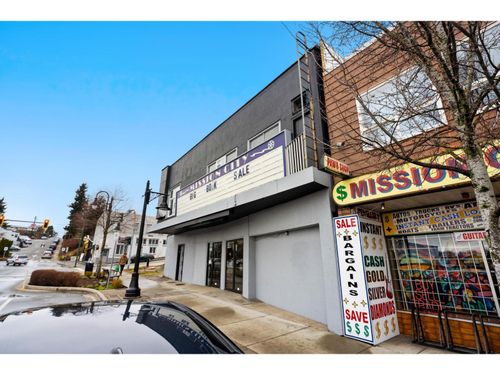 33017 1st Ave, Mission, BC, V2V1G2 | Card Image