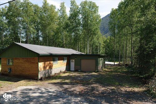 24641 Chugiak Dr, Chugiak, AK, 99567-5764 | Card Image