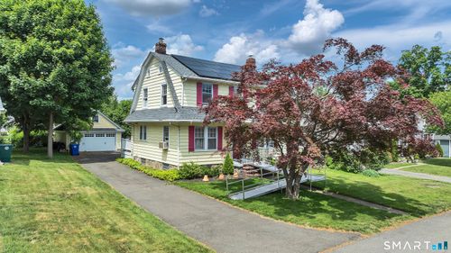 50 Vine St, Stratford, CT, 06614-4821 | Card Image