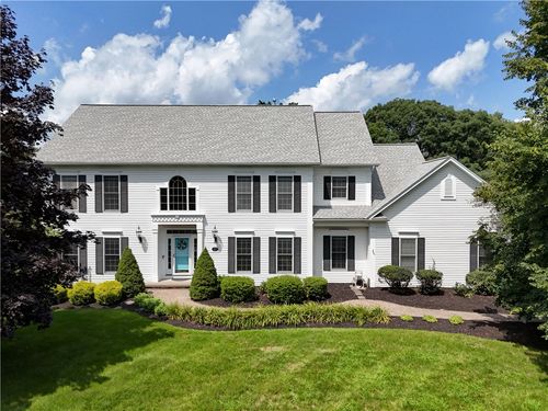 12 Northstone, Pittsford, NY, 14534 | Card Image