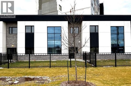 207-4400 Laurier Pky, Lasalle, ON, N9H0R1 | Card Image