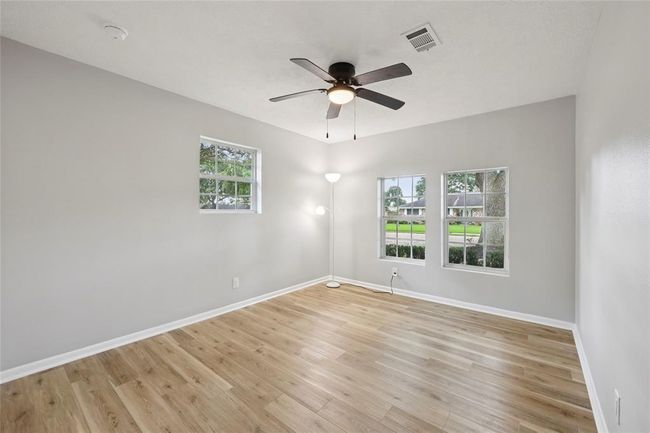 1008 N 30 Th St, House other with 4 bedrooms, 2 bathrooms and 2 parking in Nederland TX | Image 25