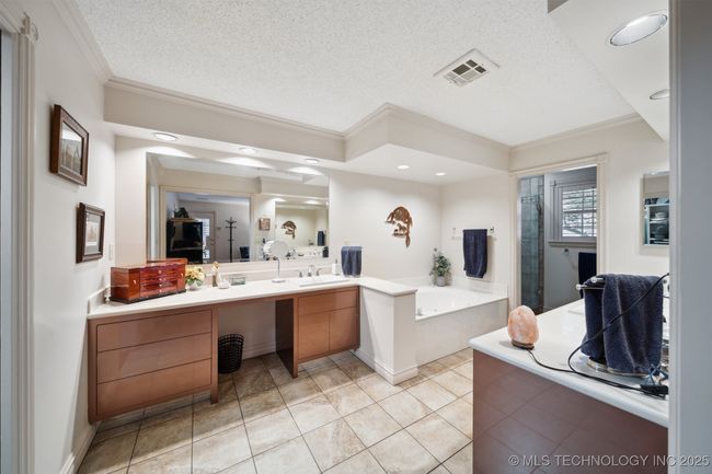 625 Grove Crest Rd, House other with 4 bedrooms, 4 bathrooms and null parking in Pryor OK | Image 24