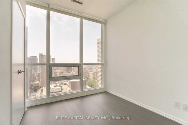 2315 - 70 Temperance St, Condo with 2 bedrooms, 2 bathrooms and 1 parking in Toronto ON | Image 32