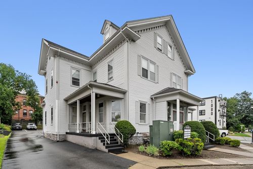 1074 Massachusetts Ave, Arlington, MA, 02476-4311 | Card Image