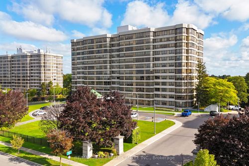 303-320 Mill St S, Brampton, ON, L6Y3V2 | Card Image