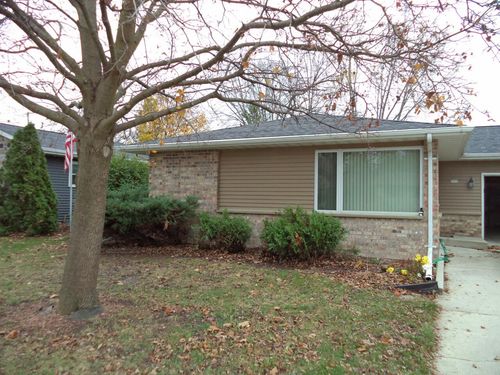 2-339 W Union Avenue, Cedar Grove, WI, 53013 | Card Image