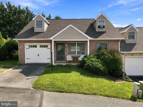 155 Ash Spring Ct, WAYNESBORO, PA, 17268-1483 | Card Image