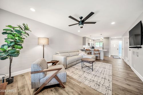 114-4701 N 68th St, Scottsdale, AZ, 85251-2018 | Card Image