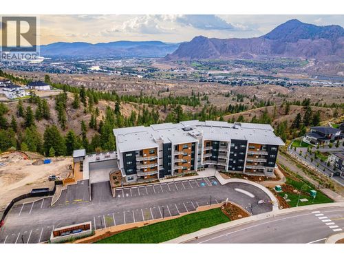 101-1844 Qu'Appelle Blvd, Kamloops, BC, V2E0C7 | Card Image