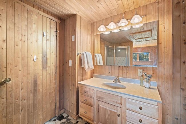 1312 8 Th Ave Nw, House other with 5 bedrooms, 2 bathrooms and null parking in Chisholm MN | Image 33
