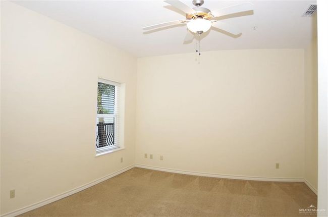 3303 - 301 E Houston St, Condo with 2 bedrooms, 2 bathrooms and null parking in Port Isabel TX | Image 27