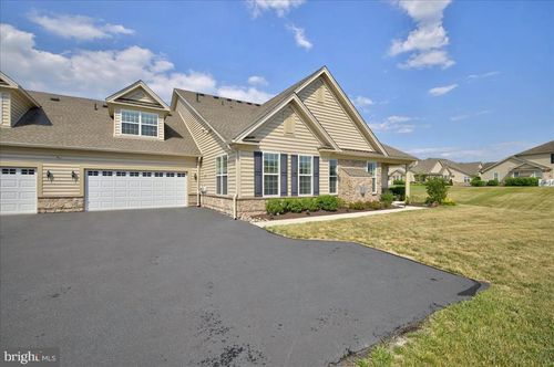 3133 Bushwood Dr, PERKASIE, PA, 18944-4457 | Card Image