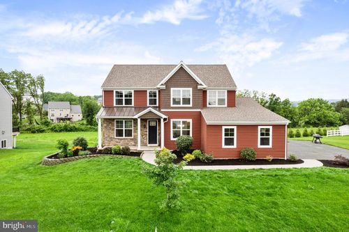 7 Compton Way, BARTO, PA, 19504-8738 | Card Image
